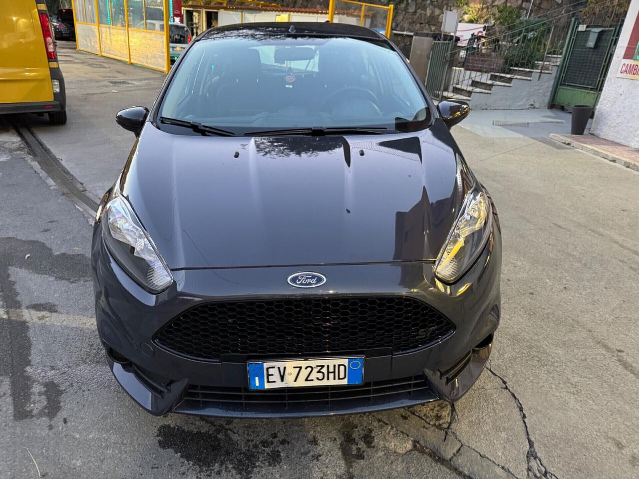 FORD FIESTA 1.0 NEOPATENTATI KM 86 MILA !!
