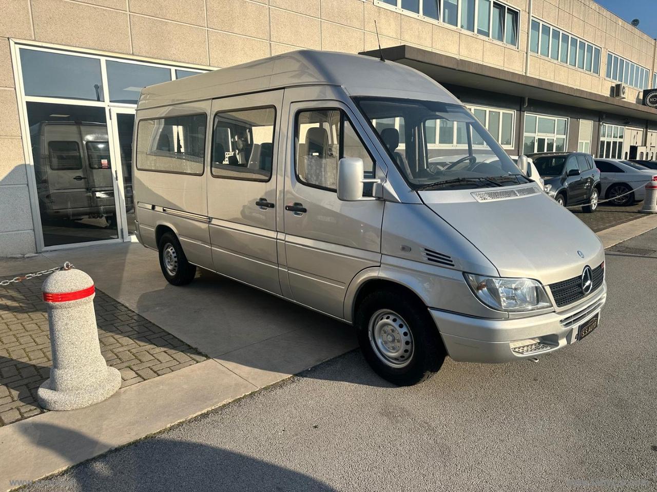Sprinter K35/28 208 CDI Kombi