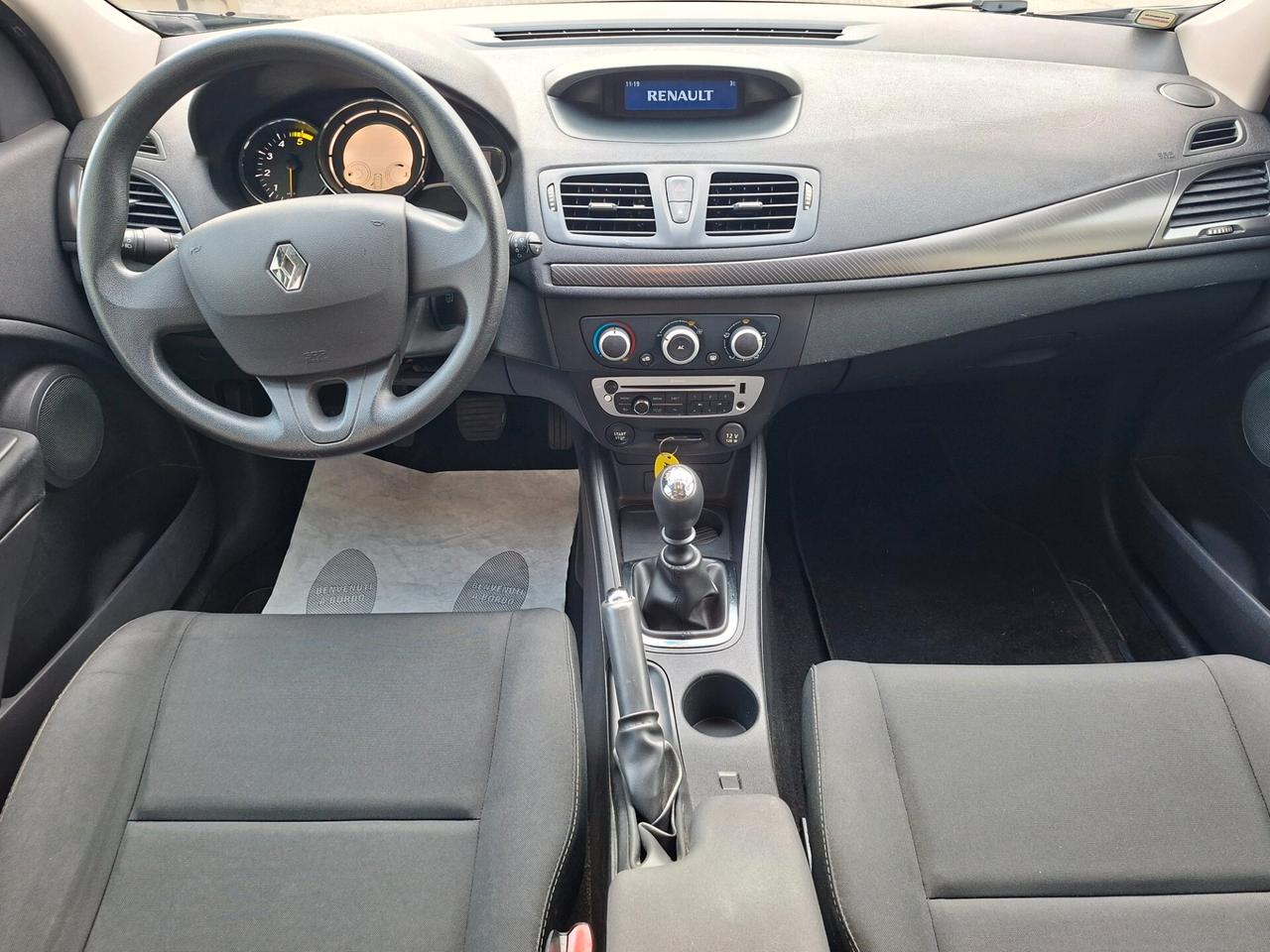 Renault Megane 1.5 dci Live *NEOPATENTATI*