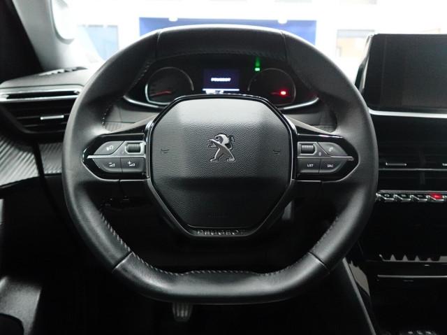 Peugeot 2008 1.5 BlueHDI 110 CV ALLURE