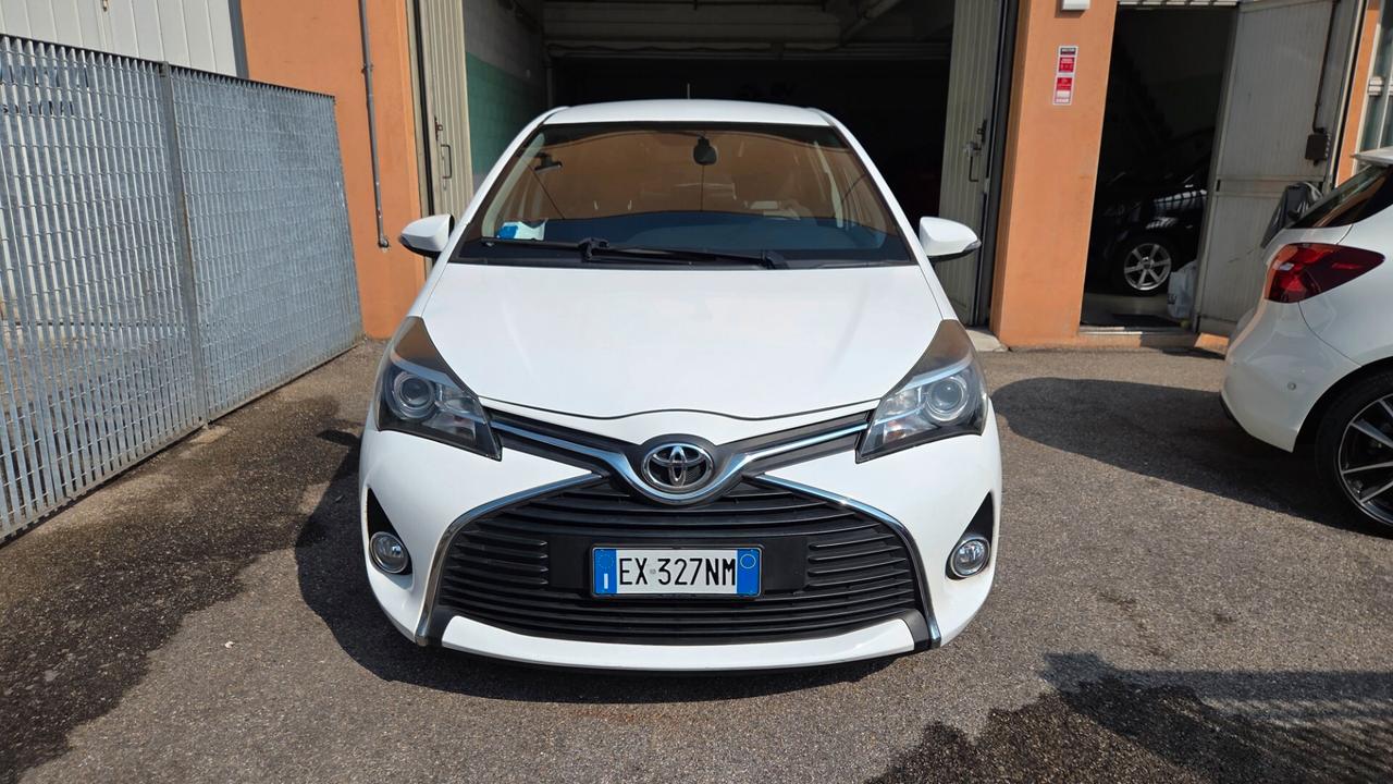 Toyota Yaris 1.0 5 porte Lounge UNICO PROPRIETARIO