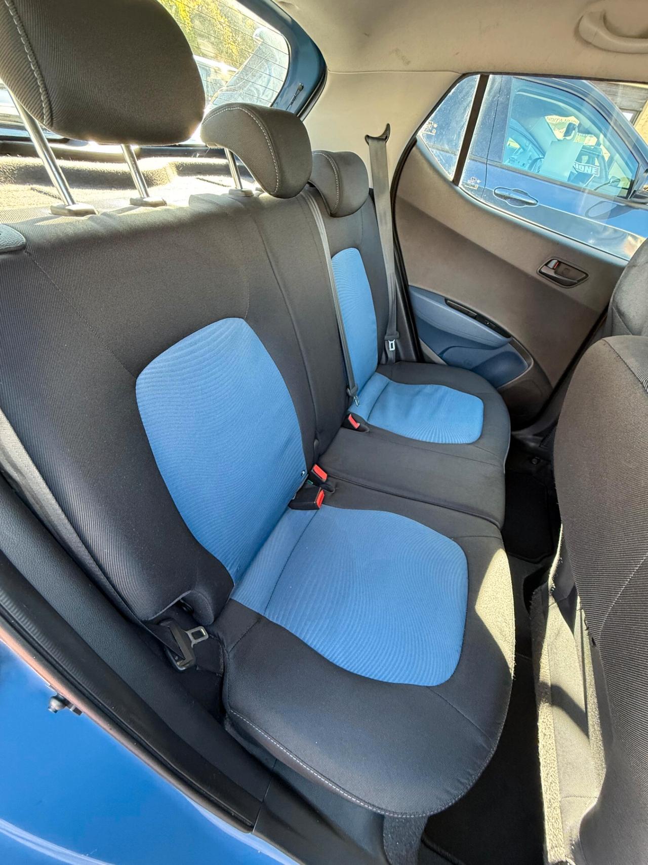 Hyundai i10 65cv *IDEALE PER NEOPATENTATI