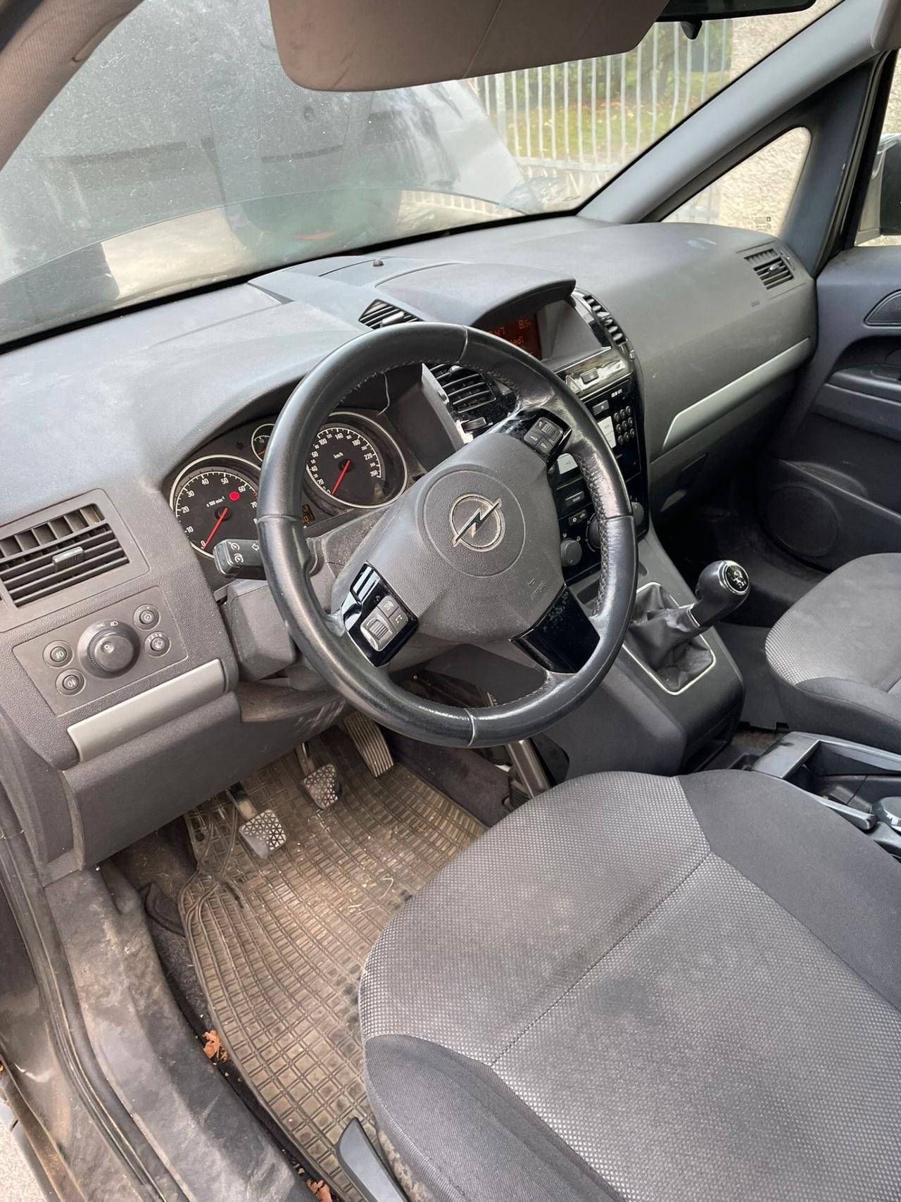 Opel Zafira 1.6 16V ecoM 150CV Turbo One