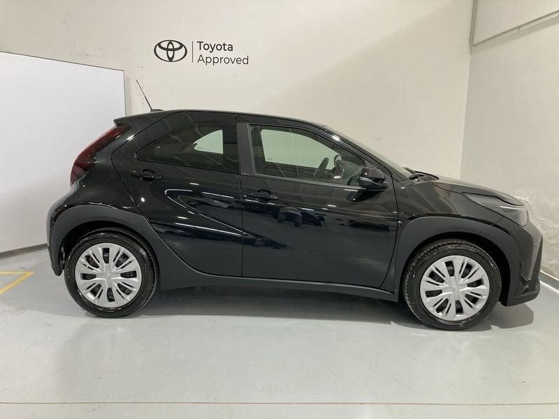 Toyota Aygo X 1.5 HYBRID 115 CVT