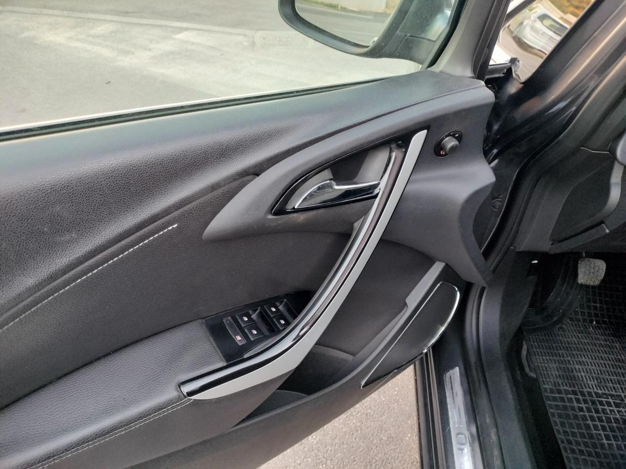 Opel Astra 1.7 CDTI 125CV 5 porte Cosmo