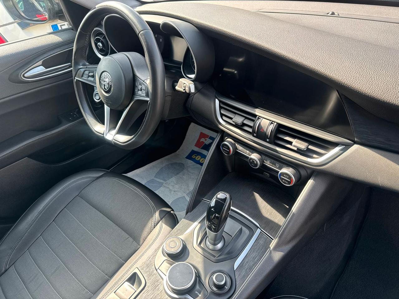 Alfa Romeo Giulia 2.2 Turbodiesel 160 CV Automatica Garanzia