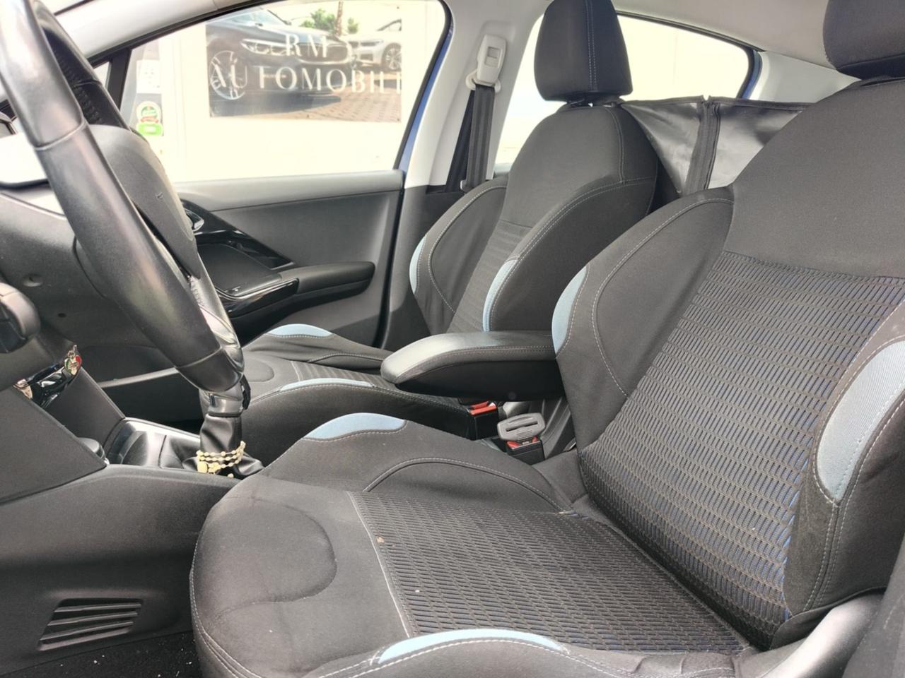 Peugeot 208 1.4 HDi 68 CV 5 porte Allure - 2014