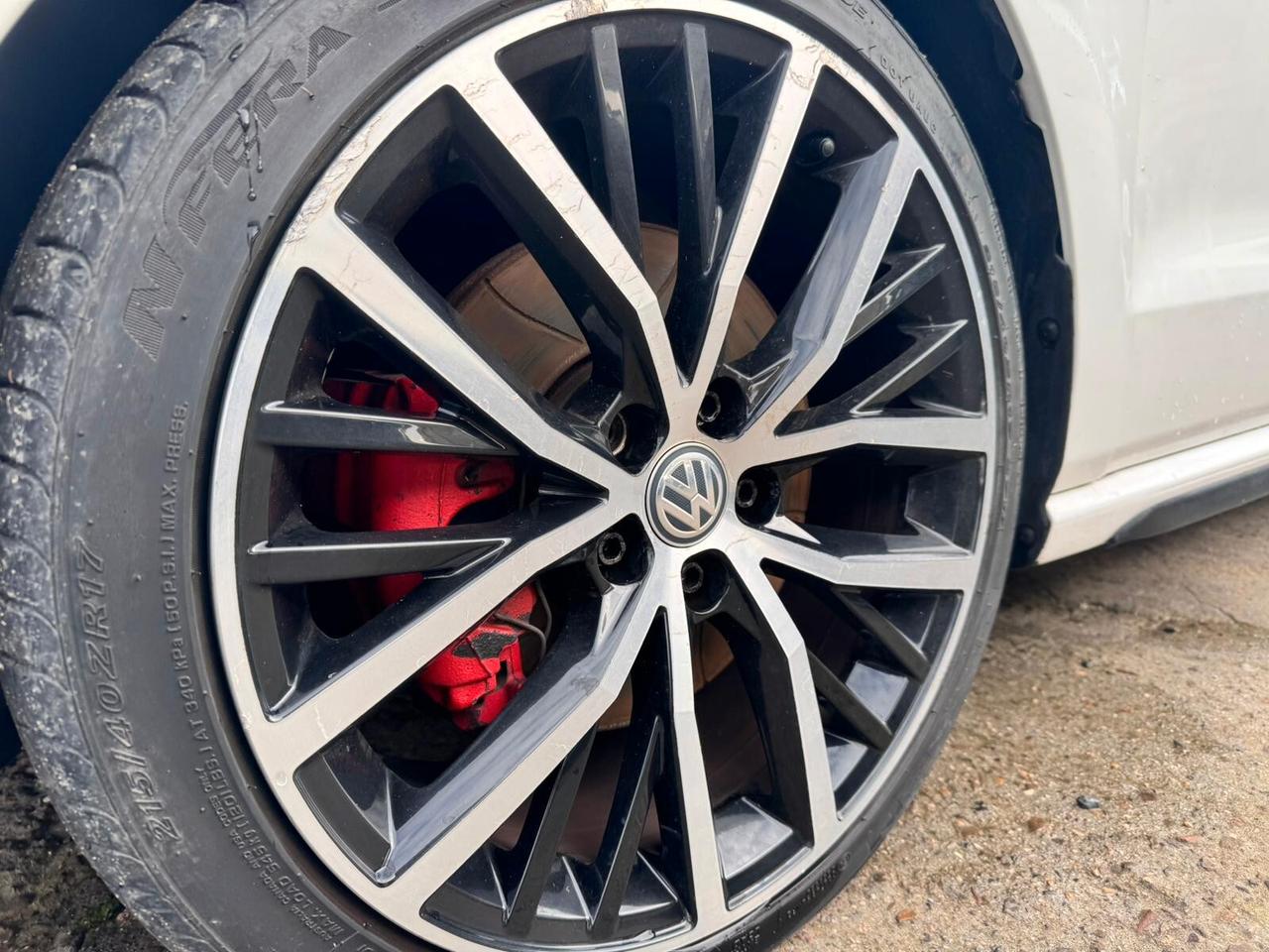 Volkswagen Polo 1.4 TSI DSG 3 porte GTI