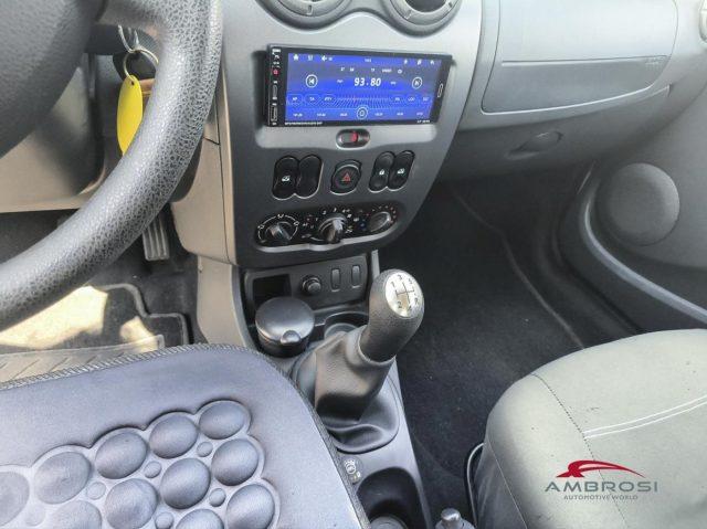 DACIA Duster 1.6 110CV 4x2 GPL Lauréate