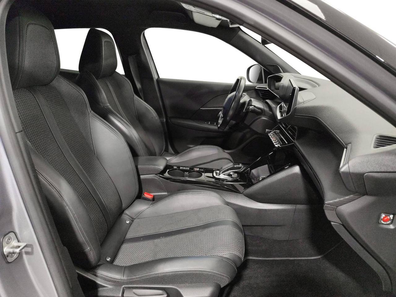 Peugeot 2008 1.2 puretech GT Line 130cv