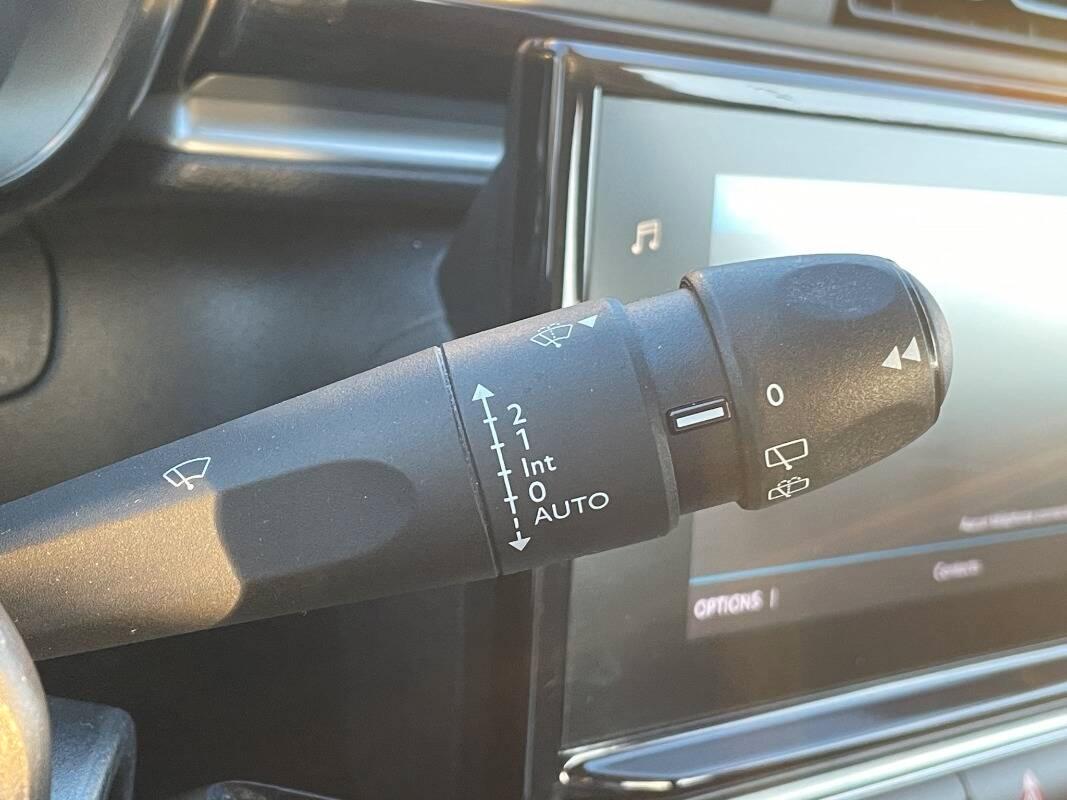Citroen C3 1.2 puretech Feel 82cv NEOPATENTATI CON CARPLAY