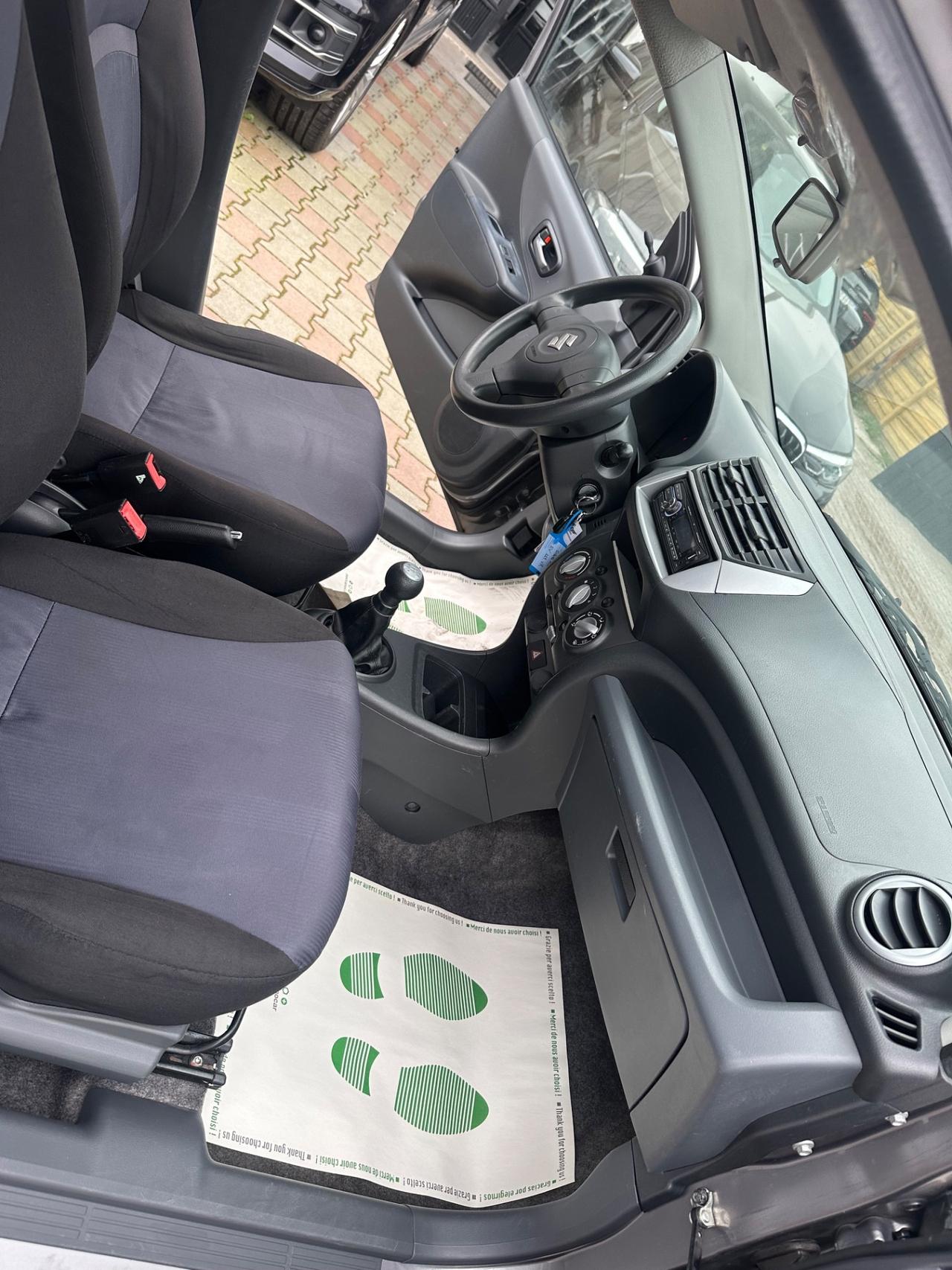 Suzuki Alto 1.0 VVT GPL