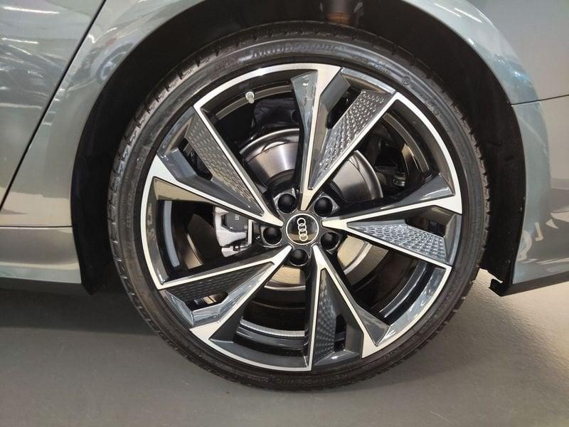 Audi A6 Avant 40 2.0 TDI quattro ultra S tronic S line edition