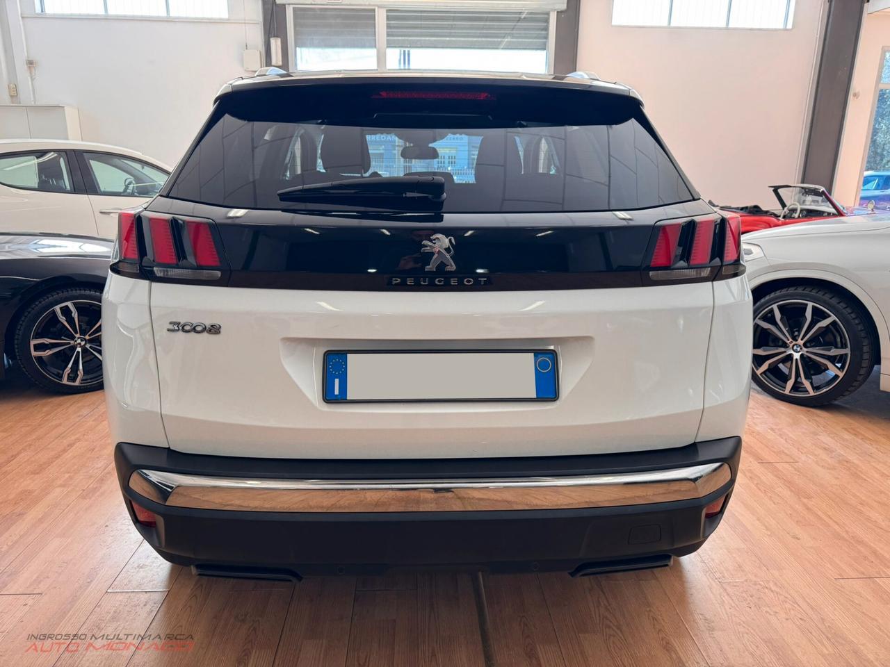 Peugeot 3008 BlueHDi S&S EAT8 Business 2020 130cv