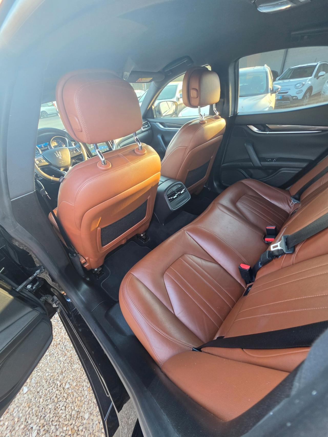 Maserati Ghibli V6 Diesel no superbollo