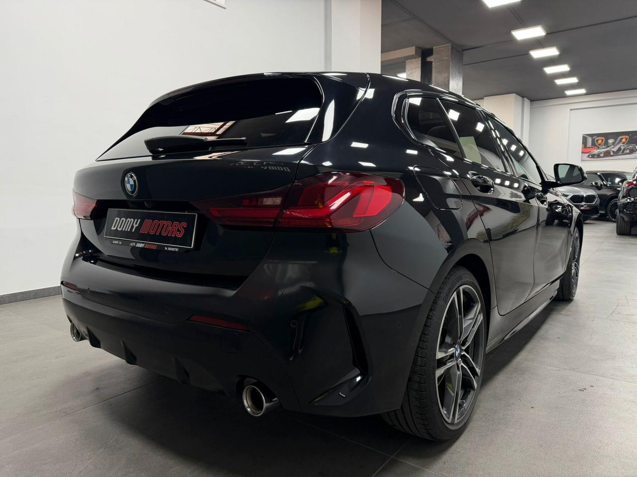 Bmw 118 118d 5p. Msport