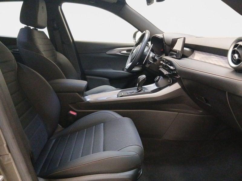 Alfa Romeo Tonale 1.3 phev Speciale Q4 280cv at6