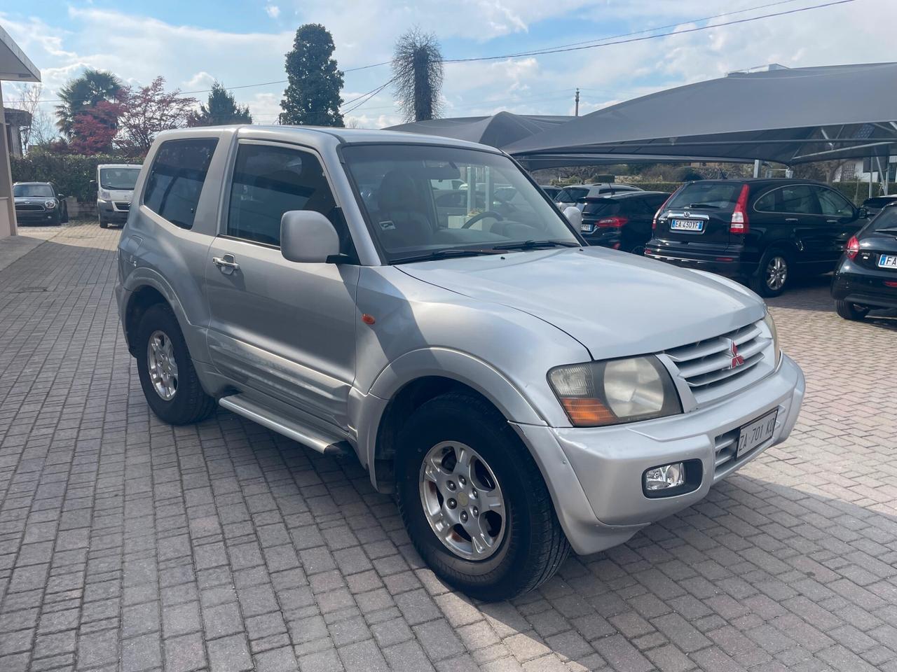 Mitsubishi Pajero 3.2 16V DI-D 3p. GLX