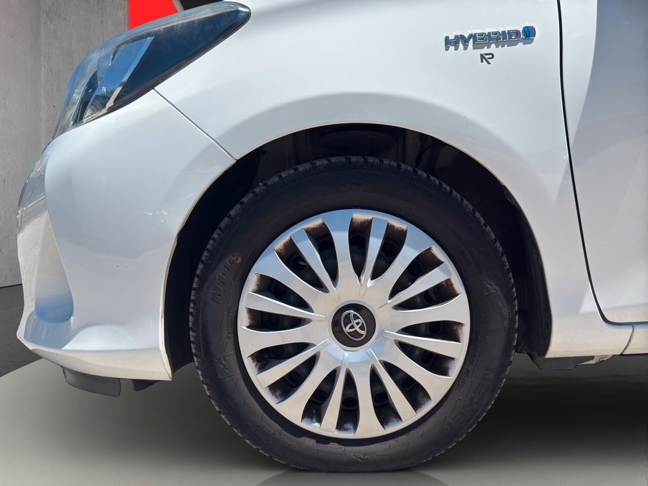 Toyota Yaris 1.5 Hybrid 5 porte Lounge