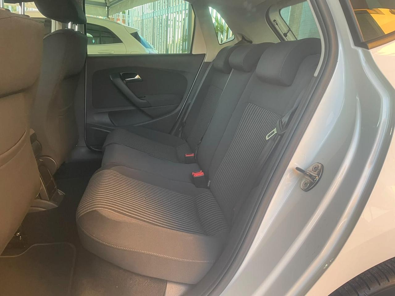 Volkswagen Polo 1.6 5 porte Comfortline BiFuel GPL
