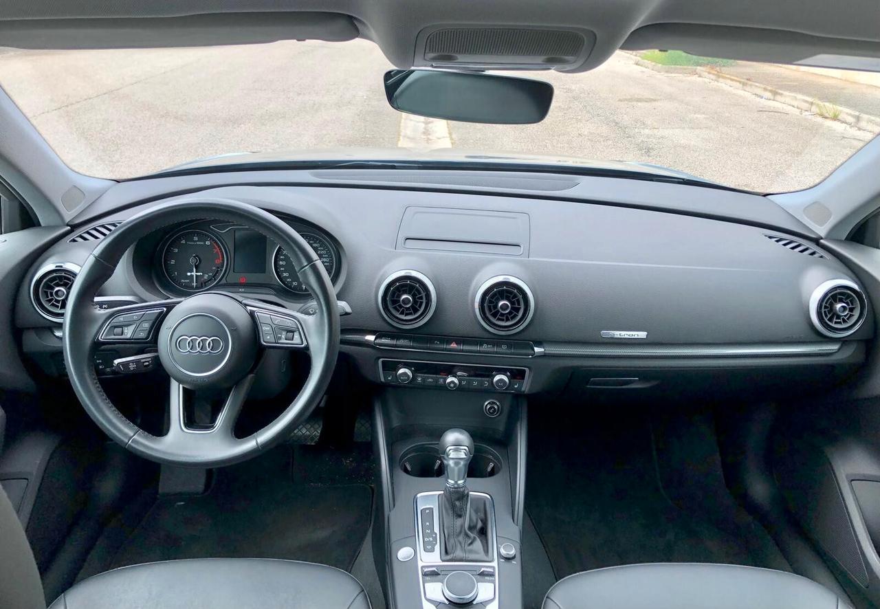 Audi A3 SPB 30 g-tron S tronic Admired