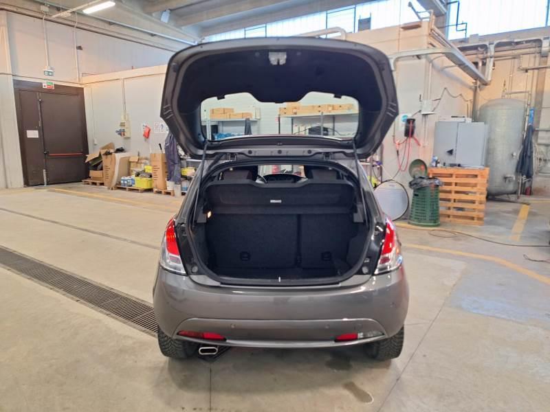 Lancia Ypsilon 5 Porte 1.0 FireFly Hybrid Gold