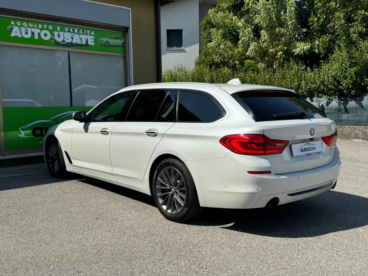 Bmw 530 530d xDrive Touring Luxury TUTTA TAGLIANDATA