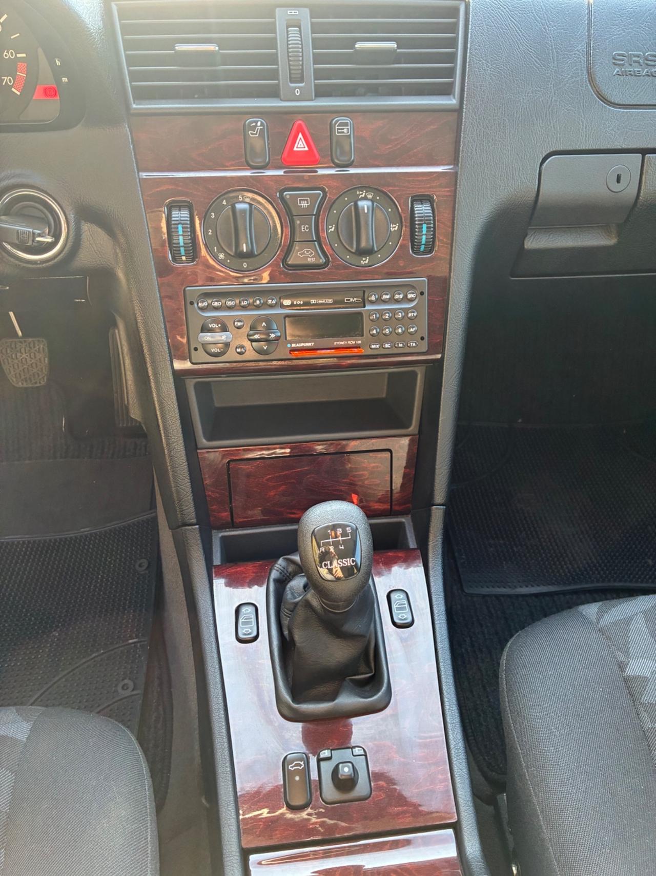 Mercedes-benz C 180 benzina 24.000 km pari nuovo