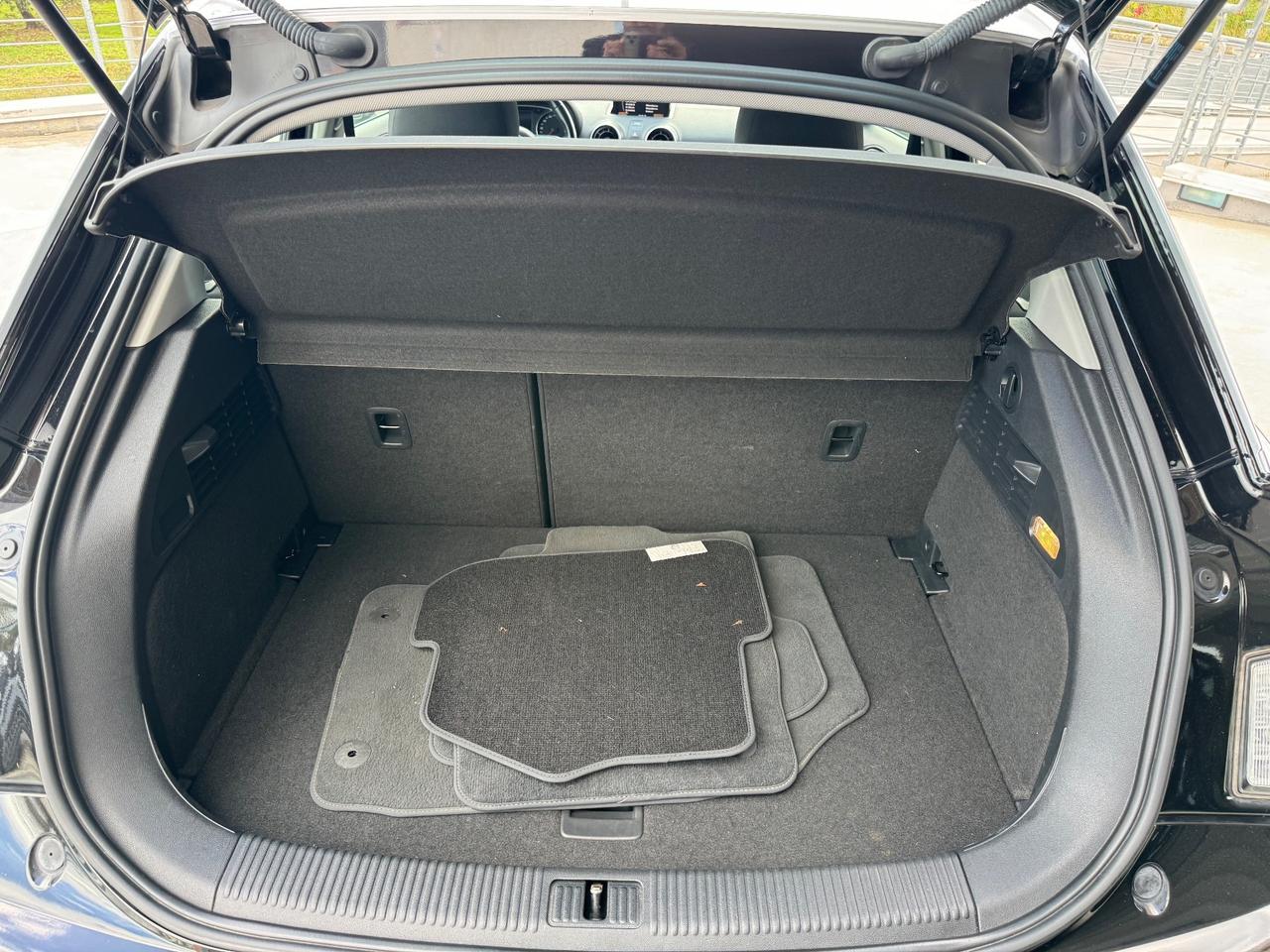 Audi A1 SPB 1.4 TDI Metal plus