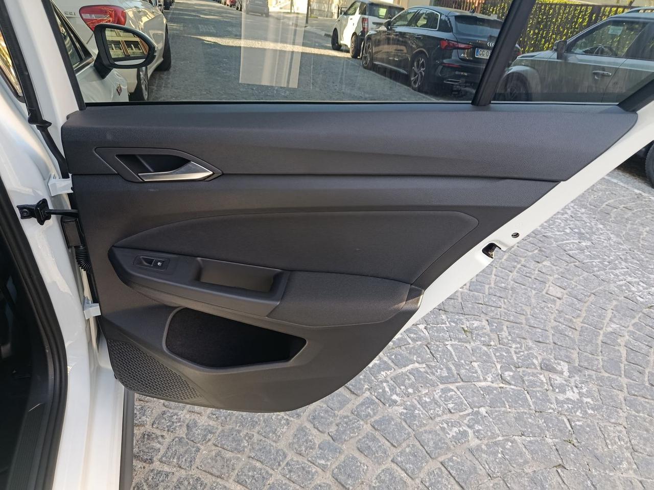 Volkswagen Golf Ultimate 2.0 TSI GTI #10337