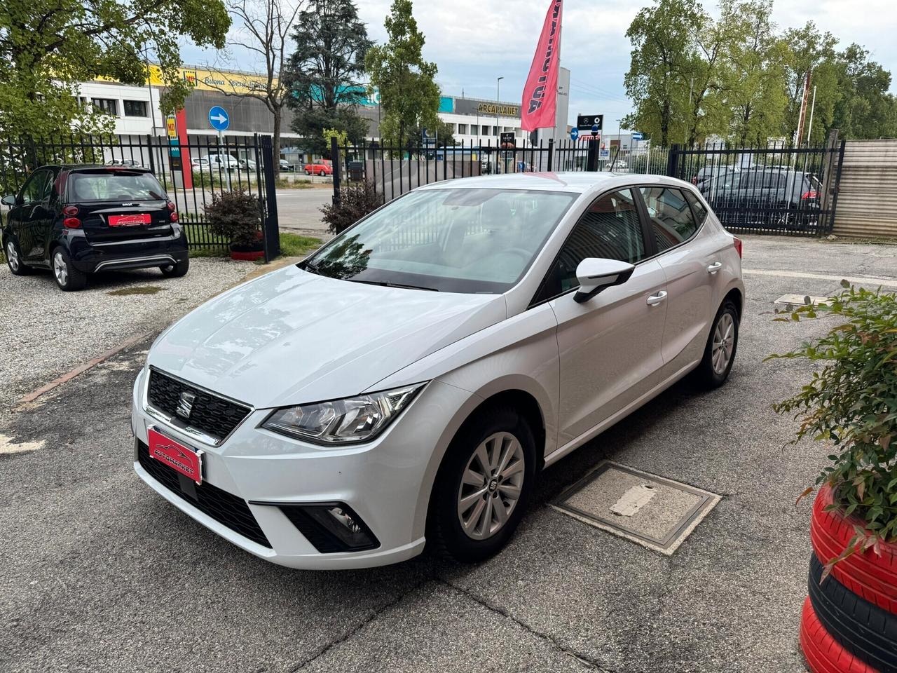 Seat Ibiza 1.6 TDI 95CV DSG NEOPATENTATI