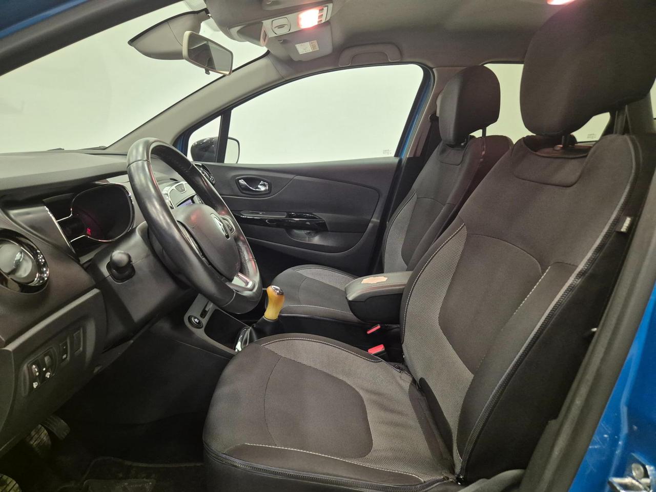 Renault Captur 1.5 dci Zen 90cv - NEOPATENTATI - UNIPROPRIETARIO - Cruise/Lim - Cam