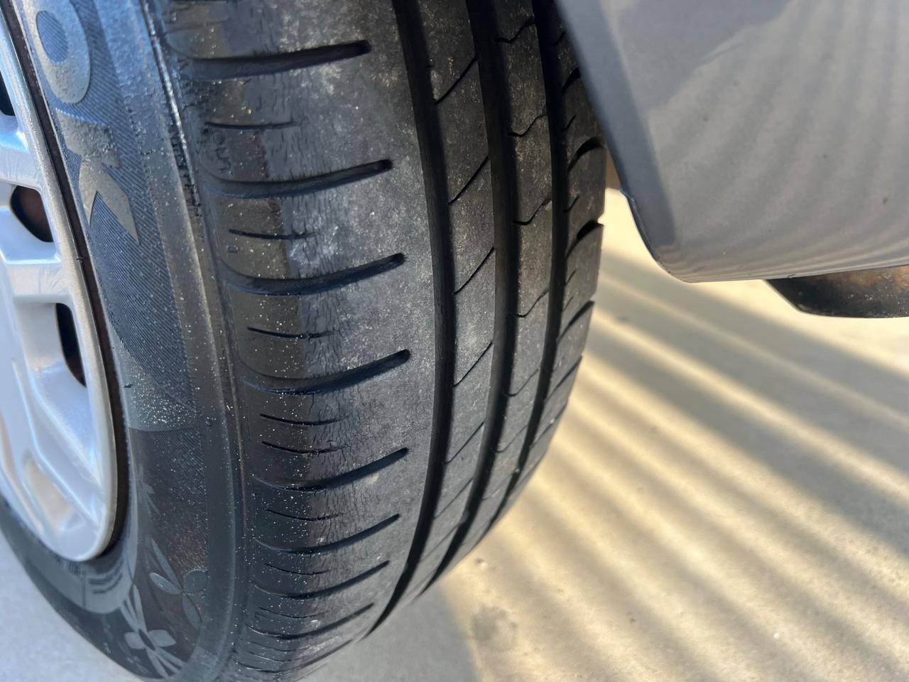 Lancia Ypsilon 1.3 Multijet 16V Platino