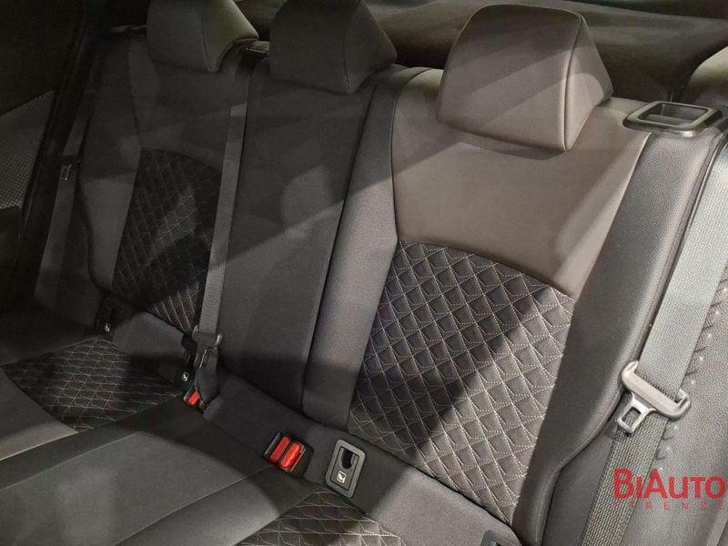 Toyota C-HR C-HR 1.8h Lounge e-cvt