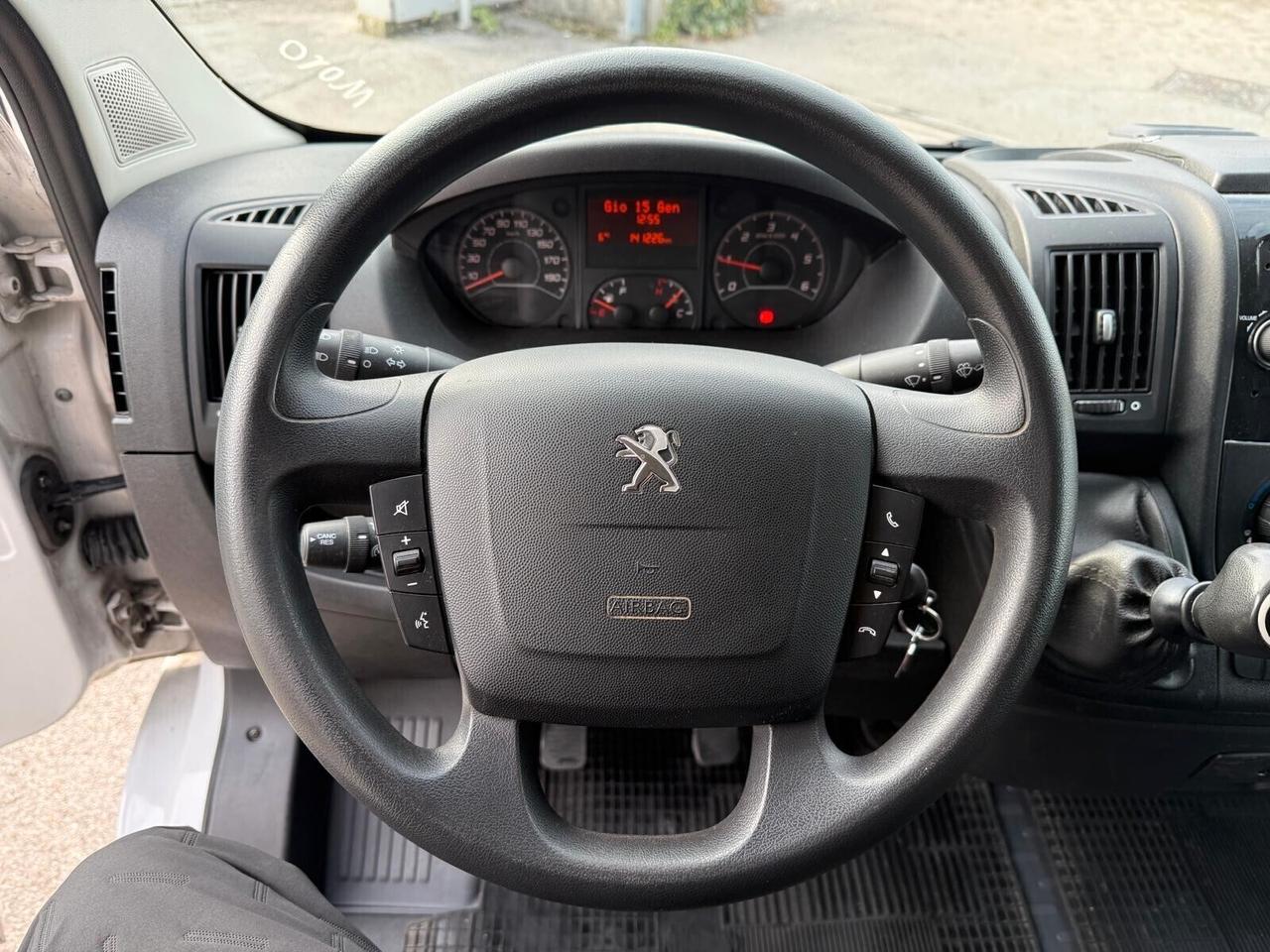 Peugeot Boxer 330 2.2 BlueHDi 140 S&S PC-TN Furgone