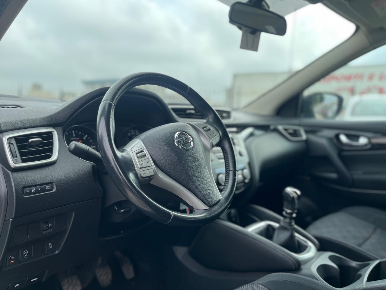 Nissan Qashqai 1.5 dCi Visia