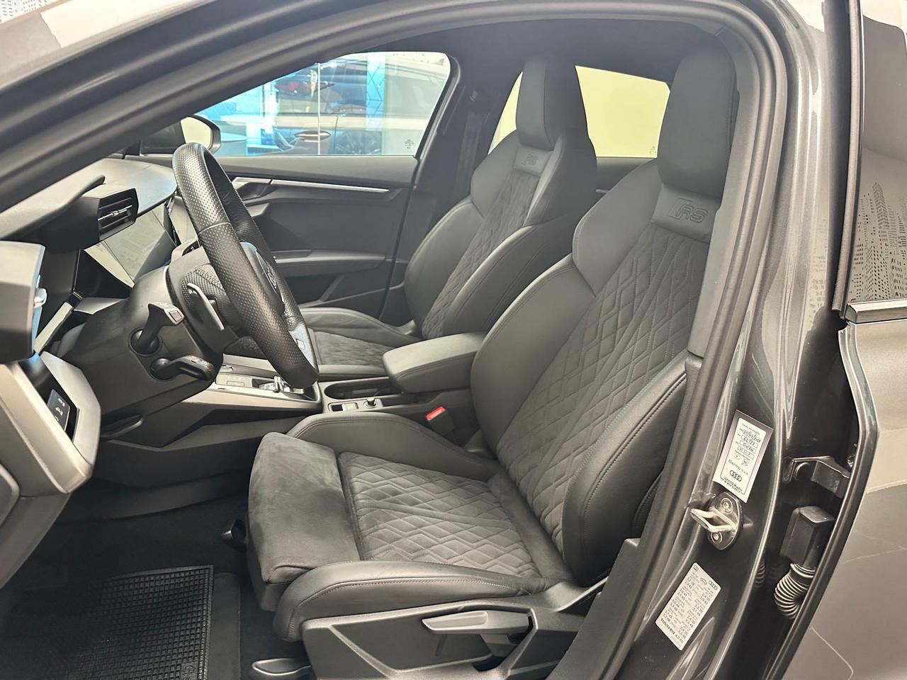 Audi RS3 Sportback 2.5 tfsi quattro s-tronic