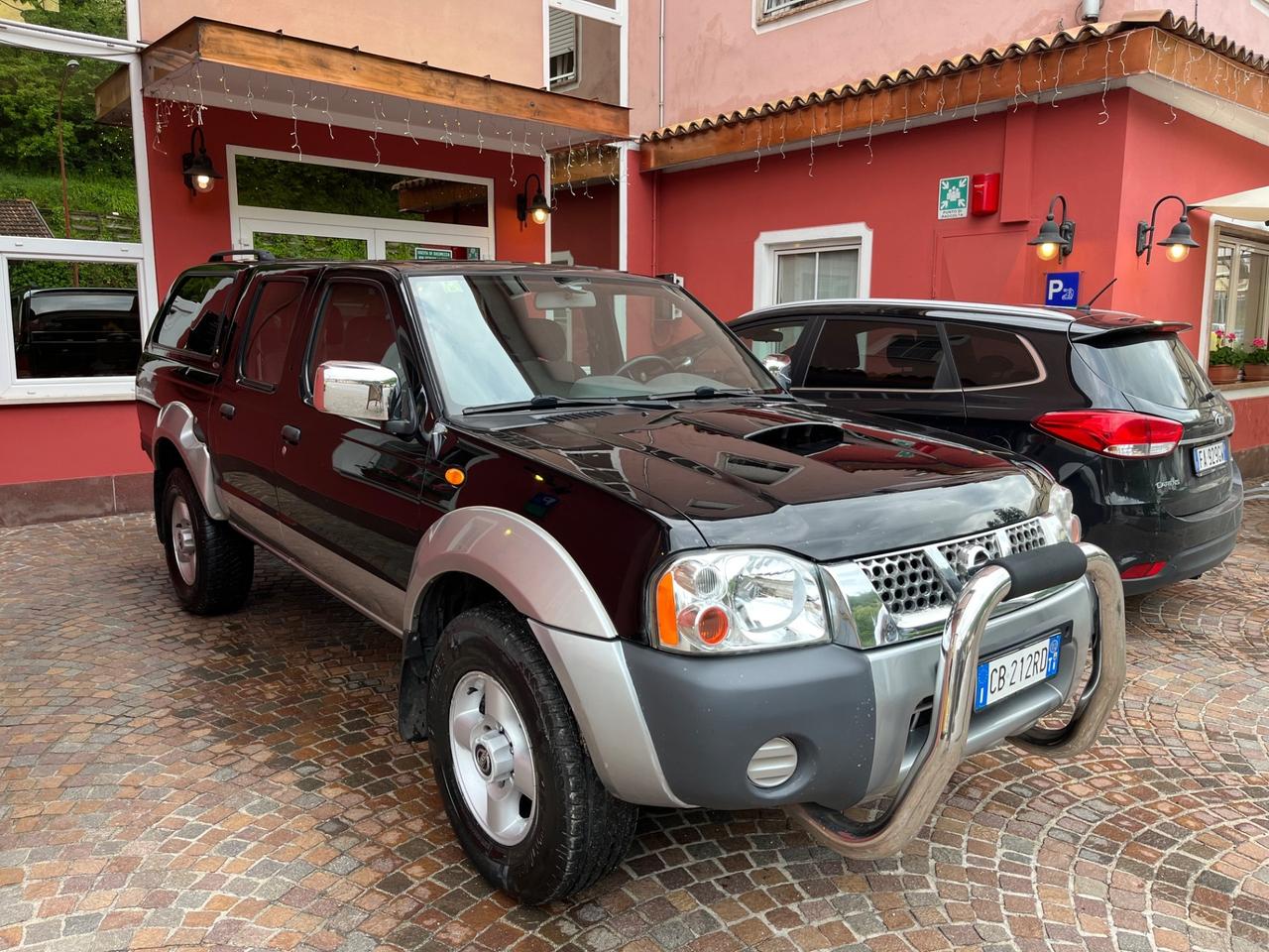 Nissan NAVARA - Pick-up 2.5 TD 4 porte