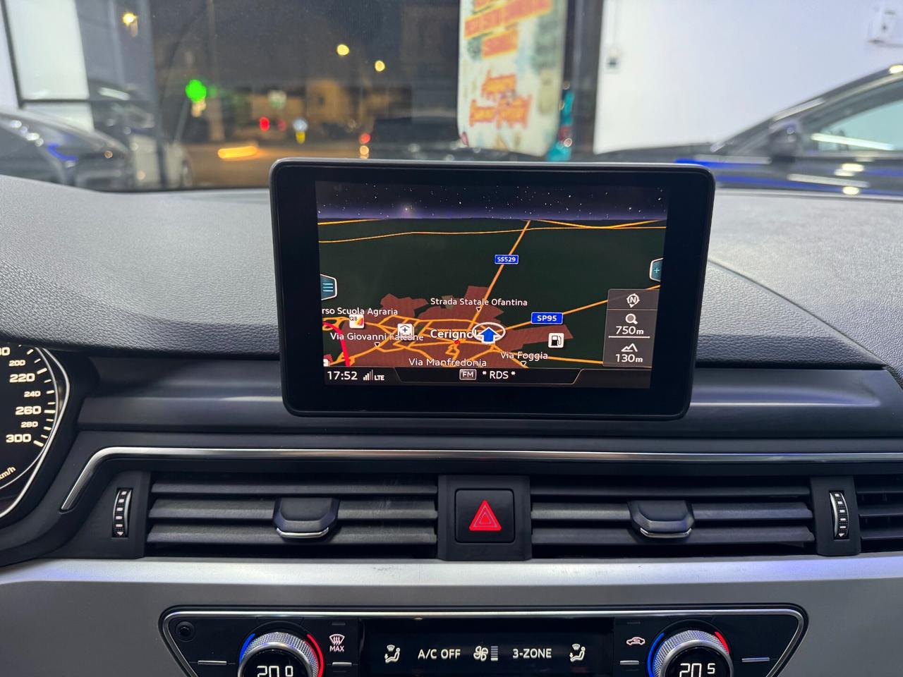 Audi A4 2.0 TDI 150 CV ultra Sport