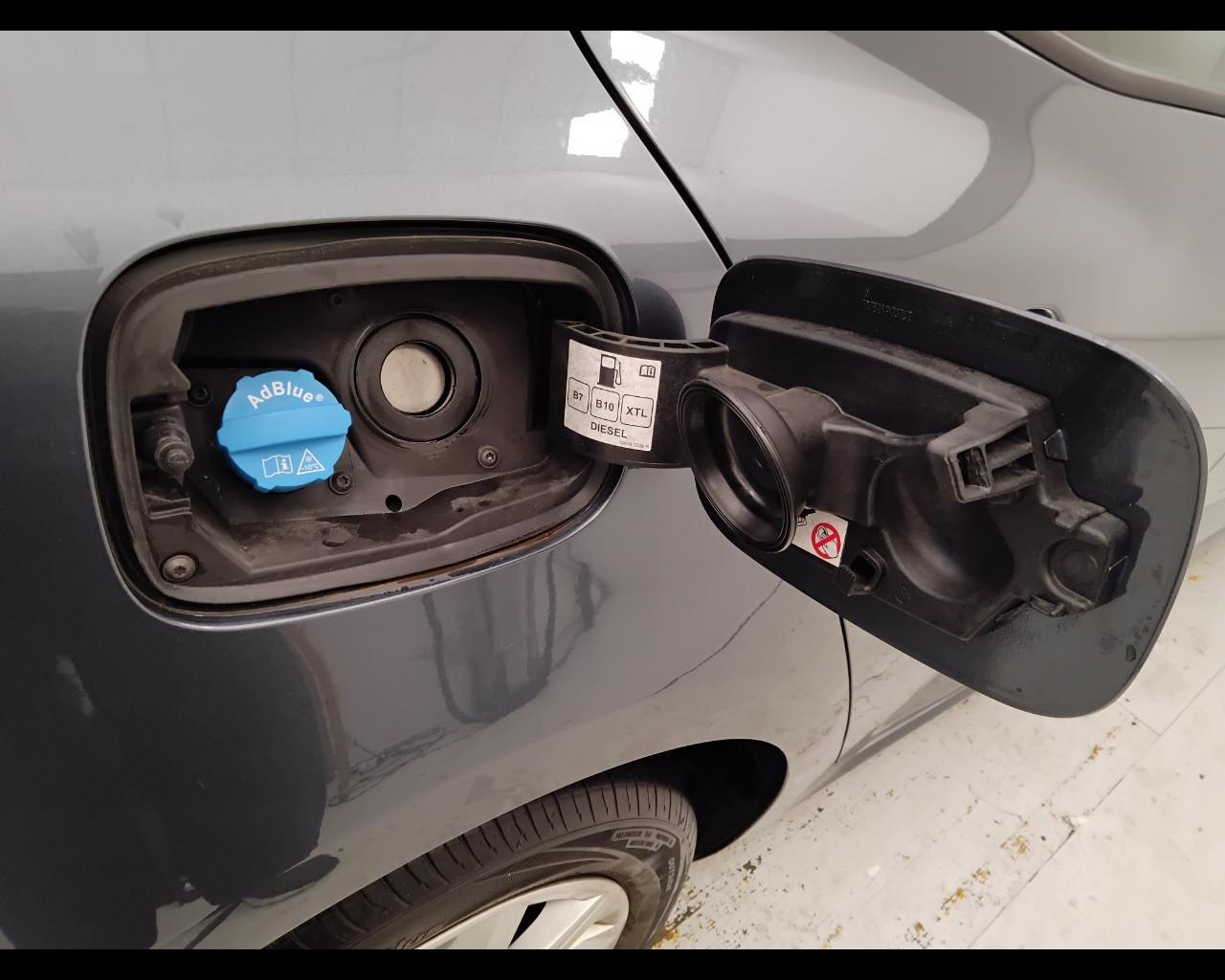 RENAULT Megane IV 2020 Berlina - Megane 1.5 blue dci Equilibre 115cv