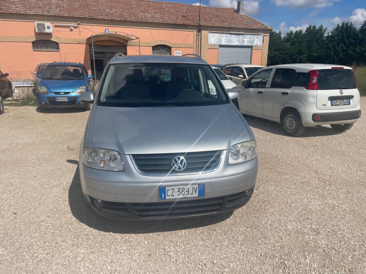 Volkswagen Touran 2.0 16V TDI Highline