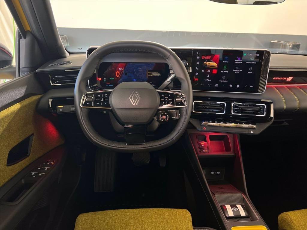 RENAULT Renault 5 E-Tech Iconic Cinq comfort range 150cv del 2024