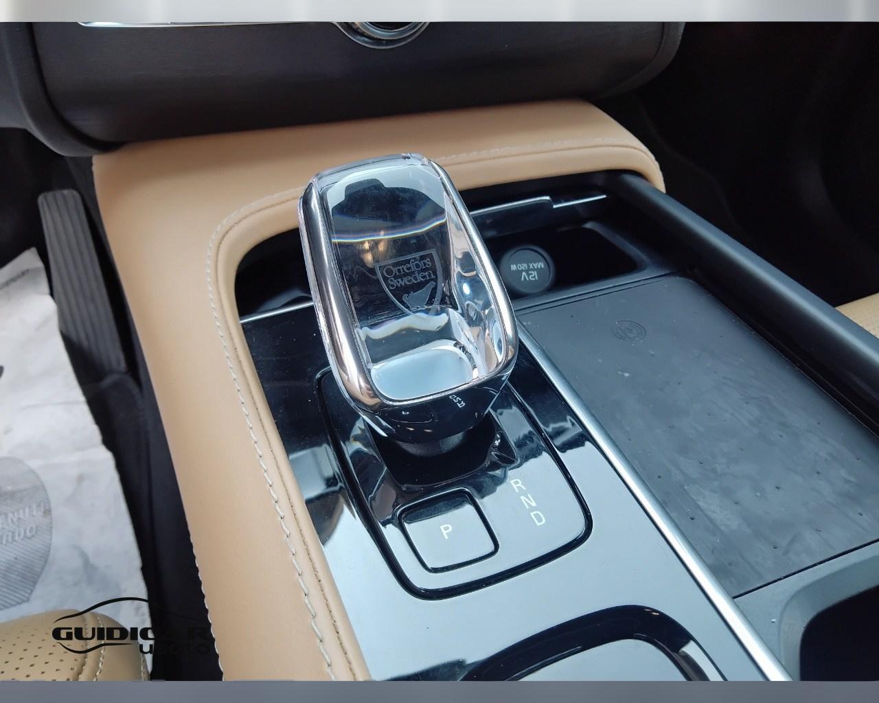 VOLVO XC90 II 2015 - XC90 2.0 b5 Plus Bright awd 7p.ti auto