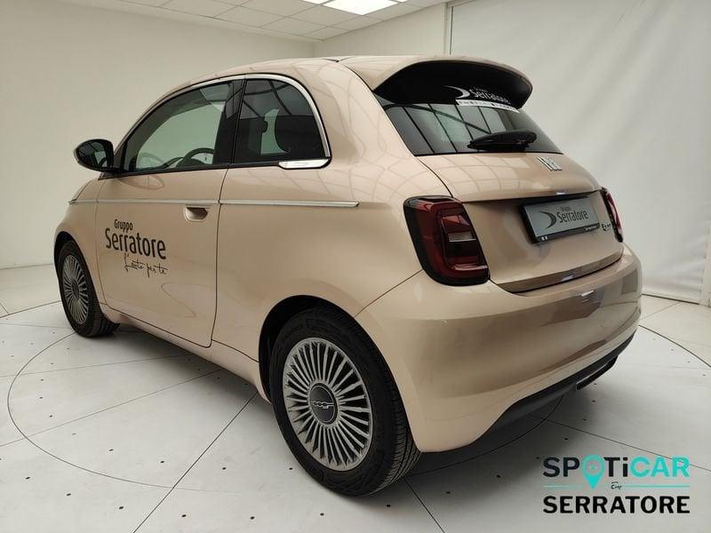 FIAT 500 La Nuova Nuova 3+1 My23 La Nuova - 320 3+1