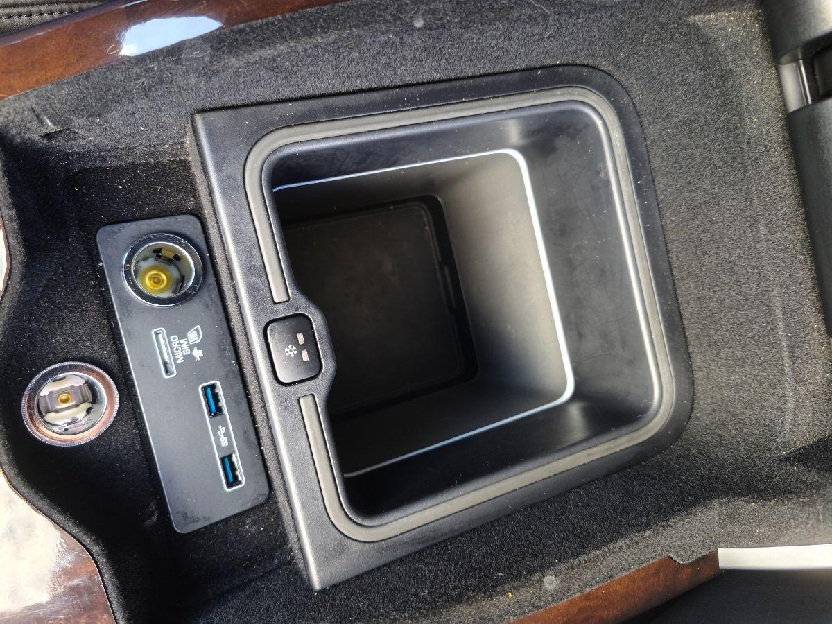 LAND ROVER Range Rover Vogue LWB 3.0 SDV6