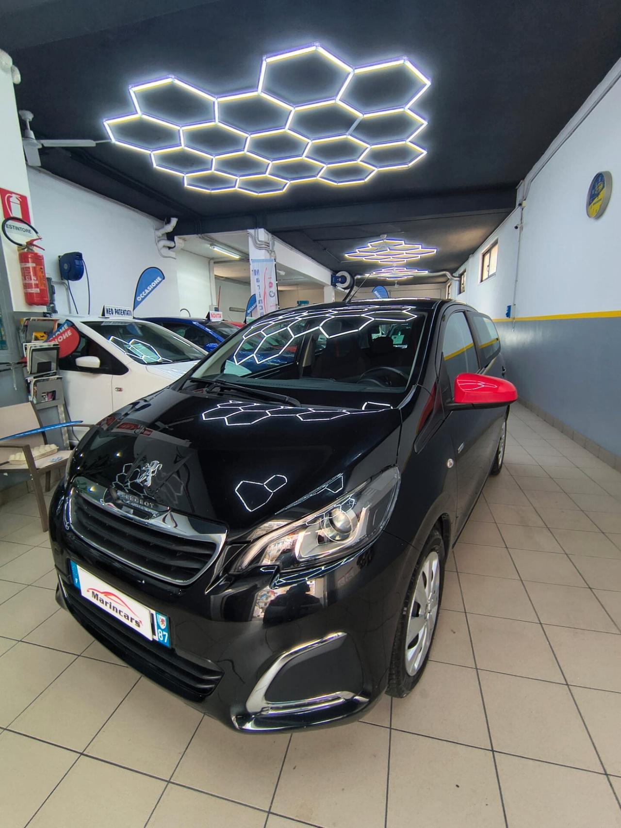 Peugeot 108 VTi 68 5 porte Allure