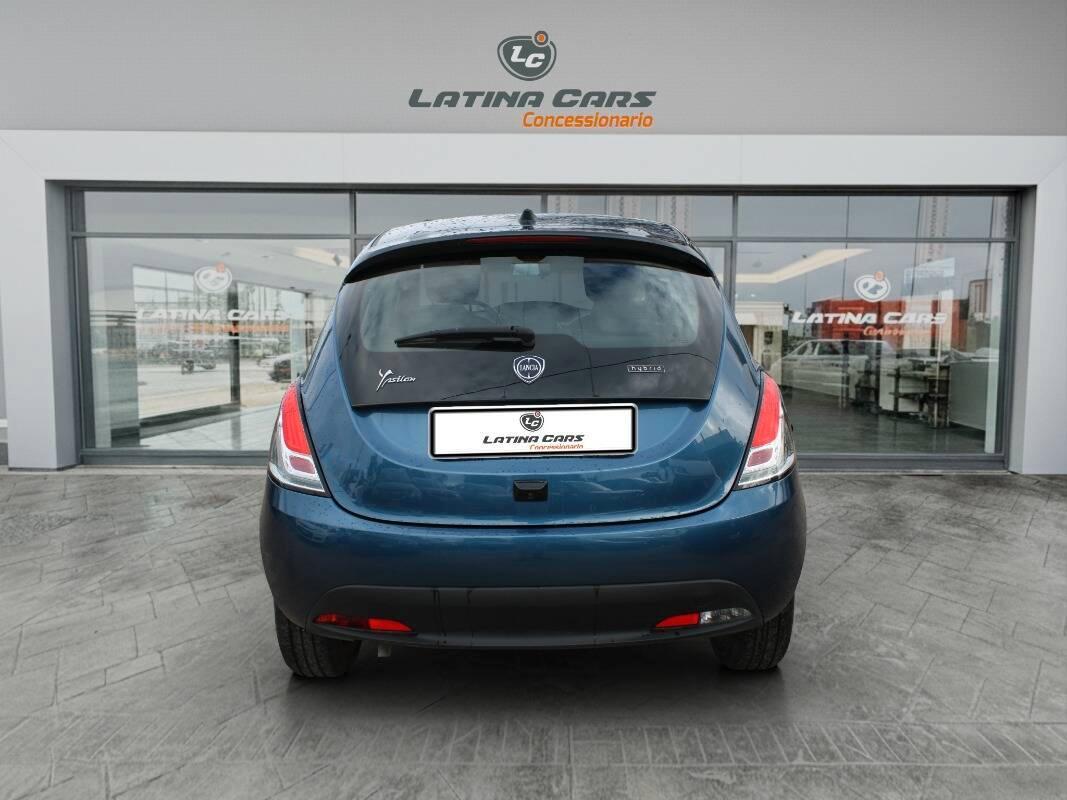 Lancia Ypsilon III 1.0 firefly hybrid Gold 70cv con TELECAM E CARPLAY
