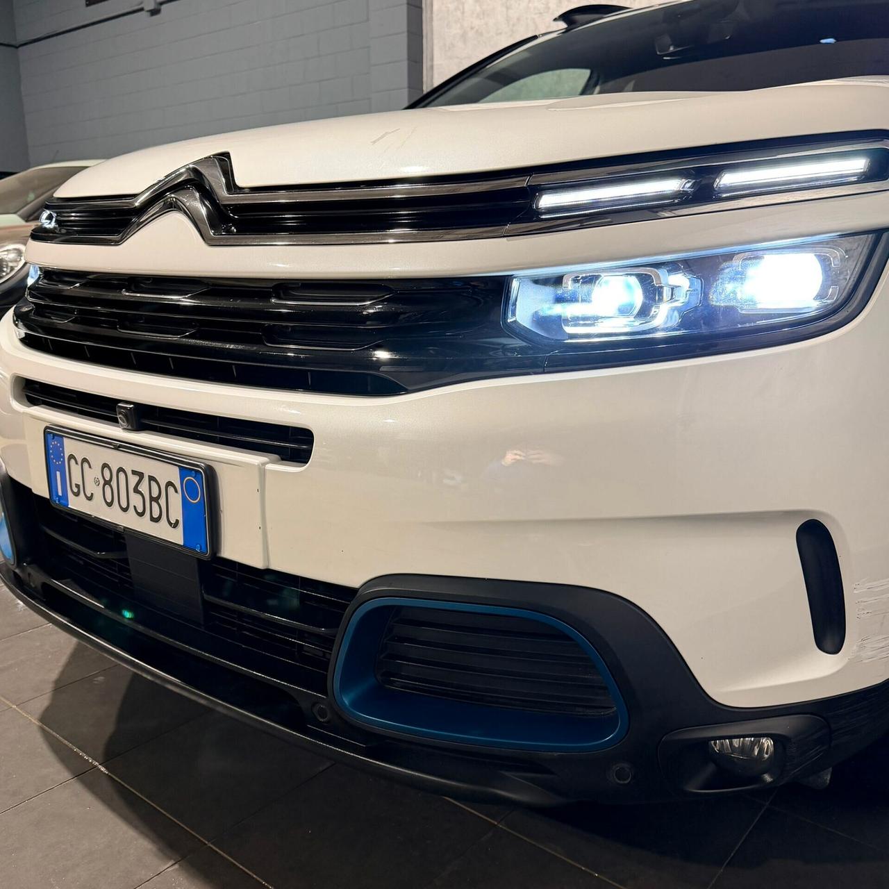 Citroen C5 Aircross Hybrid e-EAT8 Shine
