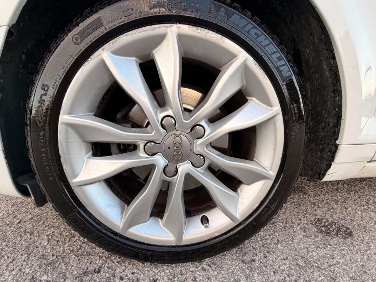 Audi A3 1.6 TDI 105 CV CR S tr. Ambiente