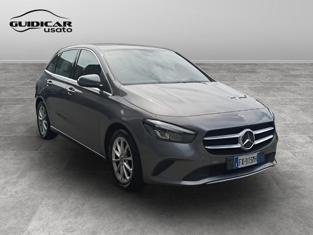 Mercedes-Benz Classe B - W247 2018 - B 180 d Sport Plus auto